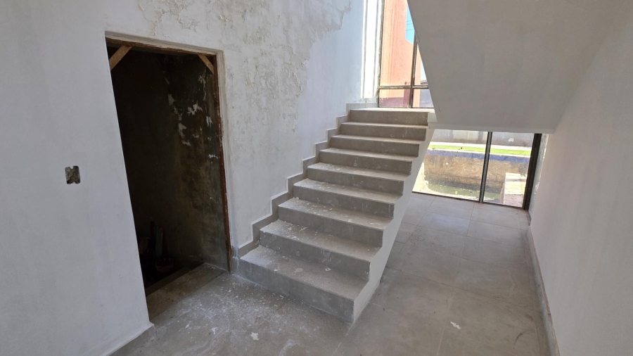 3 Bedroom Property for Sale in Ifafi North West
